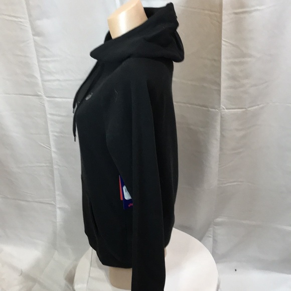 Asics Medium Black Hoodie - Picture 4 of 9
